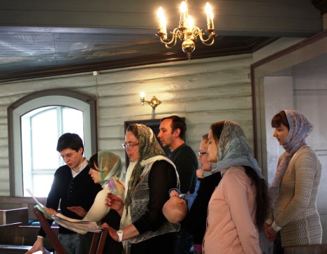 Приходской хор на богослужении