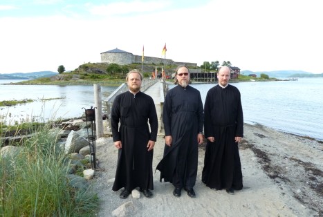 На пути к Стикелстаду у замка Стейнвикхольмен - места последнего открытого пребывания мощей святого короля Олава