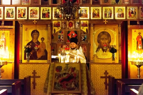 Каждение храма