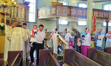 Причащение на Божественной литургии