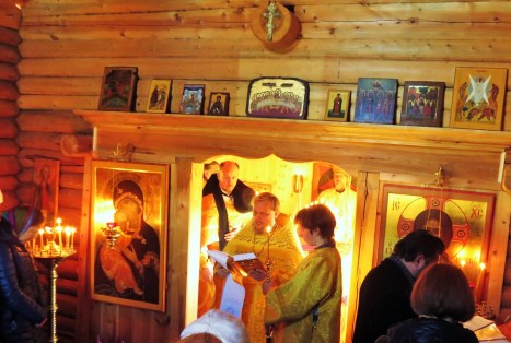 Божественная литургия в храме святого Олава в Стиклестаде