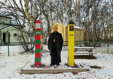 Символическое пограничное место в Киркенесе