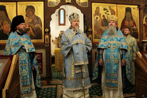 Представление бывшего и нынешнего глав Русской Духовной Миссии в Иерусалиме