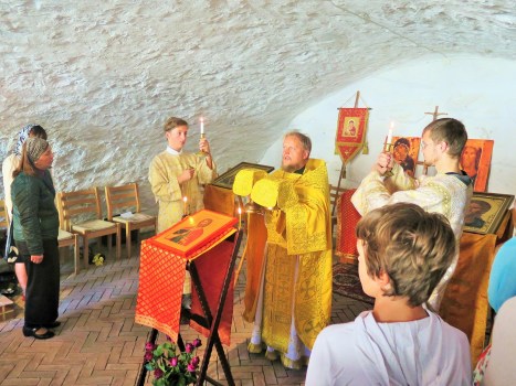 Великий вход на Литургии