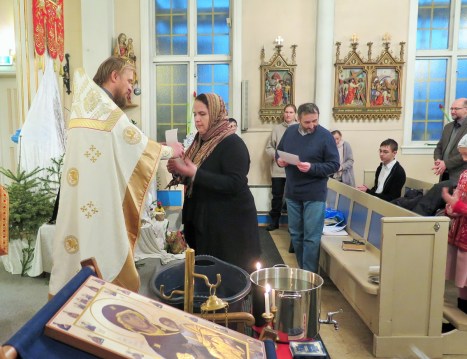 Награждение прихожан в Тромсе почетными грамотами