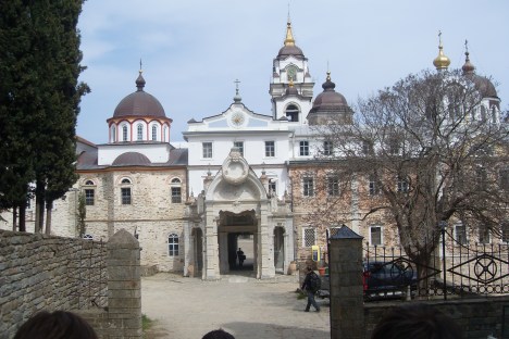 Андреевский скит неподалеку от столицы Афона