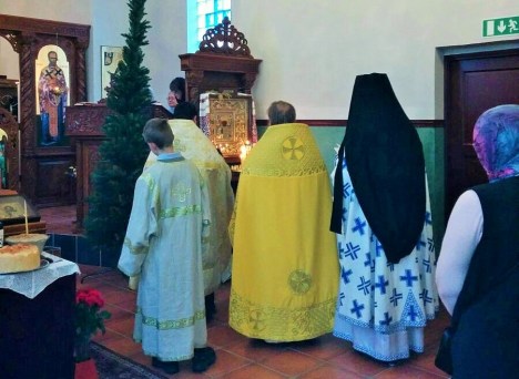 Соборное чтение акафиста святителю Николаю